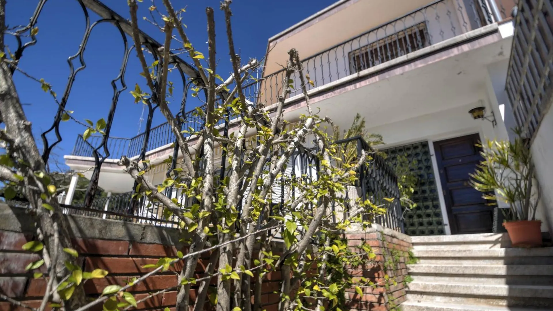Villa Can Ferran By Hello Homes Sitges